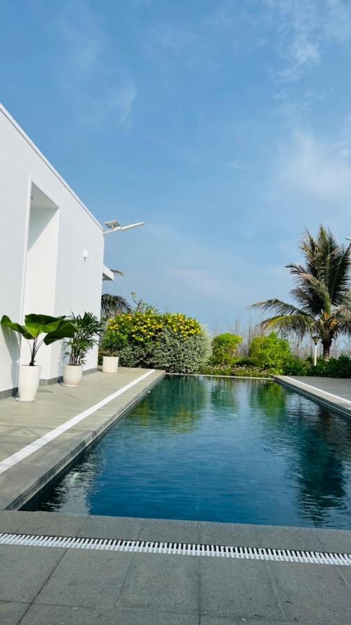Villas At Oceanami Resort ロン・ハイ エクステリア 写真