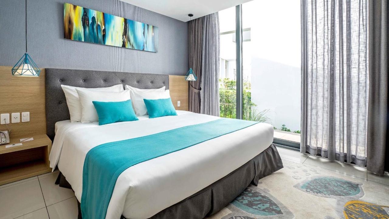 Villas At Oceanami Resort ロン・ハイ エクステリア 写真